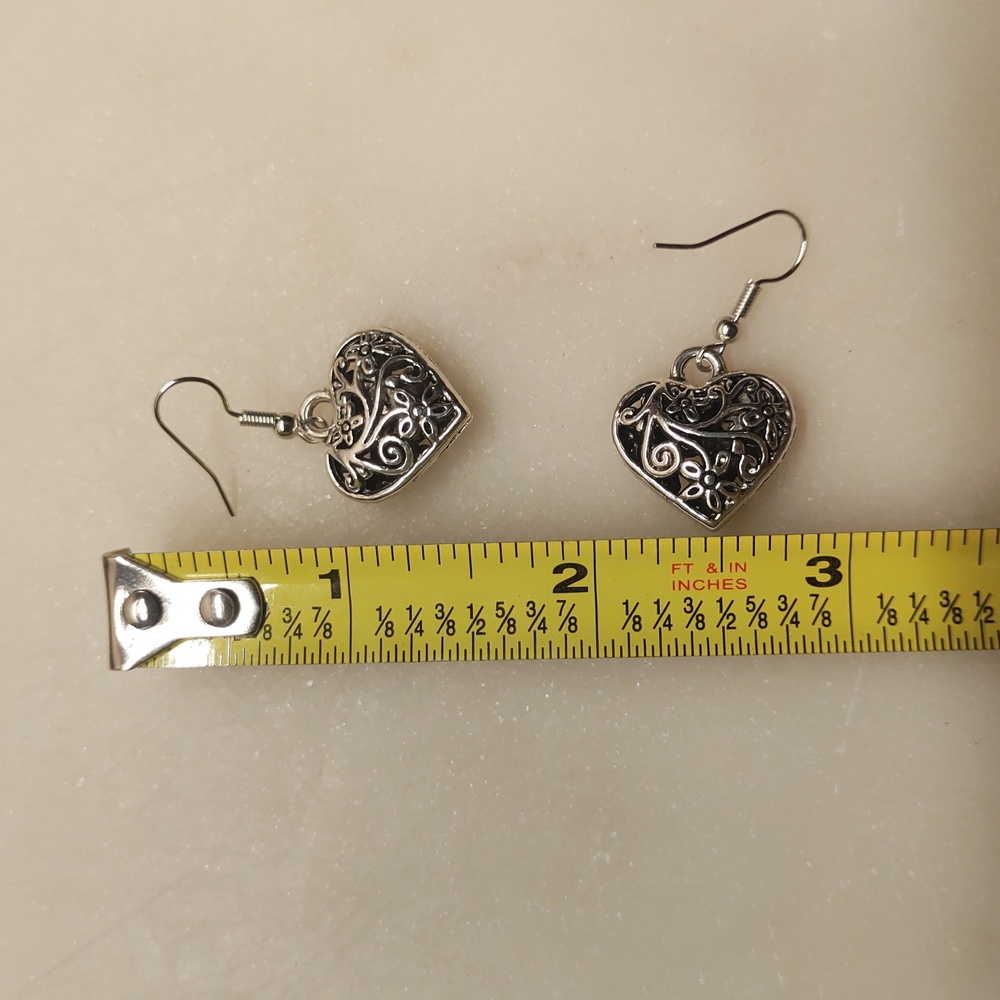 BOGO! NEW! 3D Puffy Heart Open Scrolls Silver Dangle Earrings - Picture 7 of 12